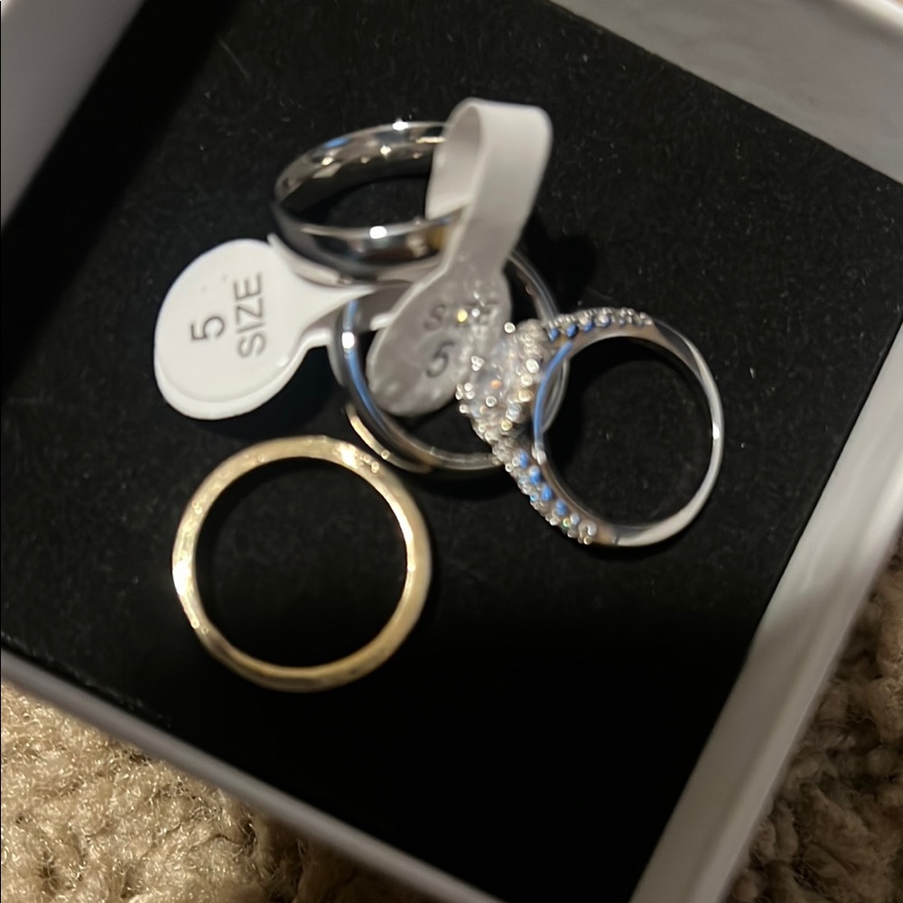 Elegant Silver and Gold Color Ring Set